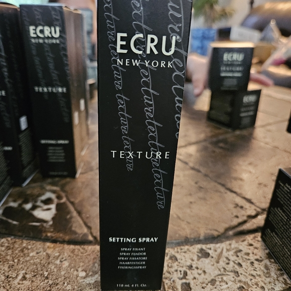 Ecru New York Prestige Hair Care Setting Spray 4 oz NWT - Picture 2 of 3